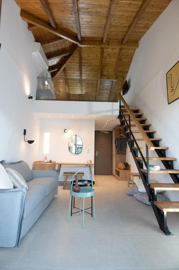 אפיטוס Iades Suites מראה חיצוני תמונה