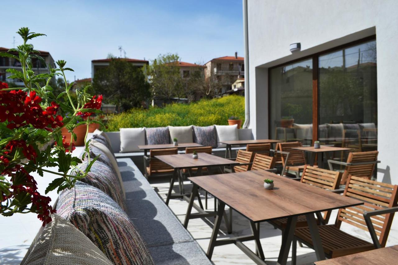אפיטוס Iades Suites מראה חיצוני תמונה